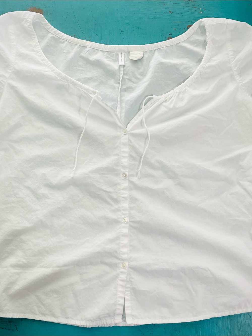 Abercrombie & Fitch White Button-Front Cotton Cap-Sleeve Blouse